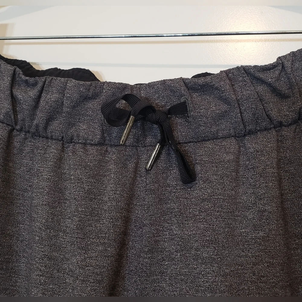 Lululemon On The Fly Pant 28